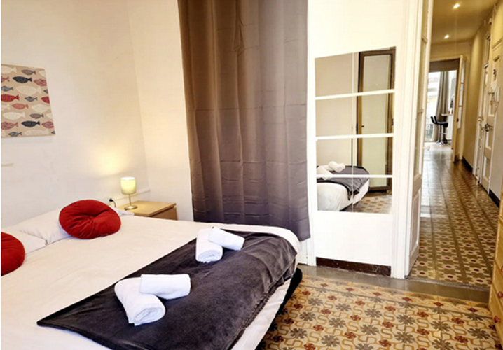 500 D ROOM 1 D