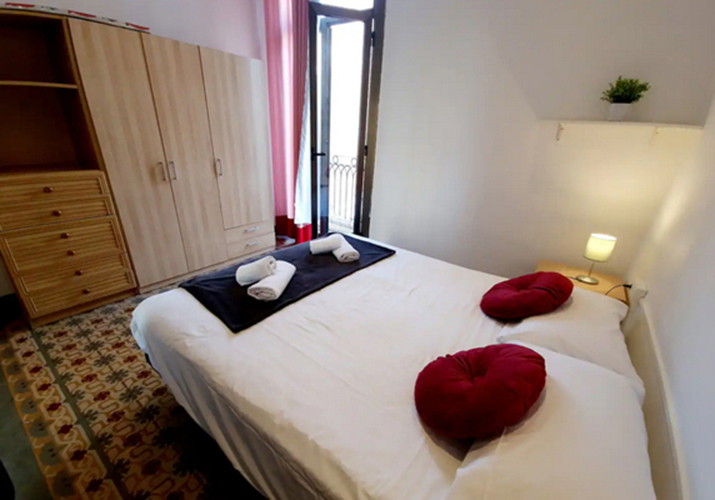 500 D ROOM 1
