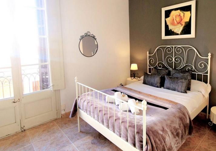 500 M ROOM 1